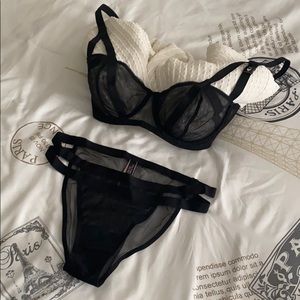NWT Victoria’s Secret Very Sexy Bra & Panty Set